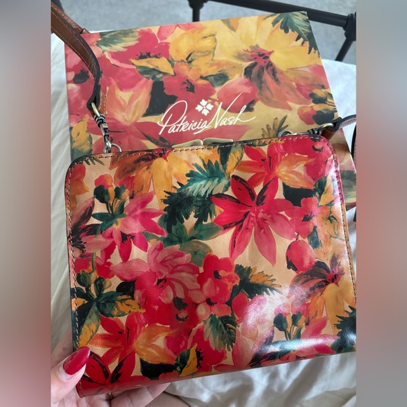 Patricia Nash Handbags - NEW Patricia Nash Evangeline Multicolor Leather Crossbody Bag – Gift Box & bag